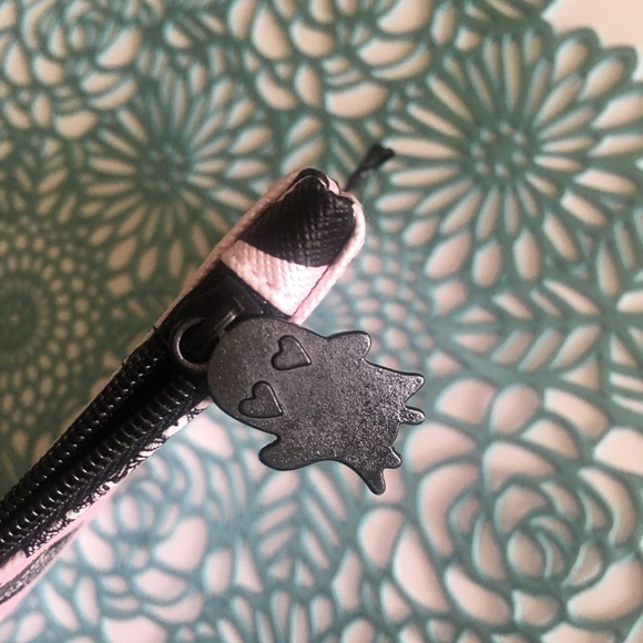 Valfre x Ipsy Black Magic Halloween - Picture 2 of 3